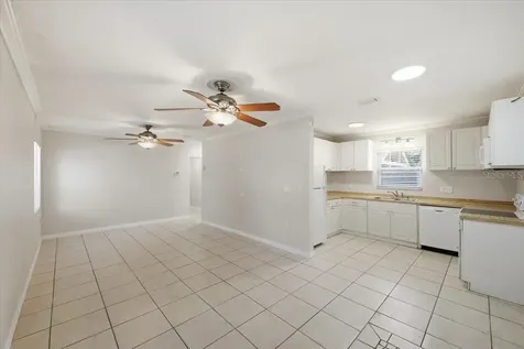 3308 3rd Avenue W Bradenton FL 34205