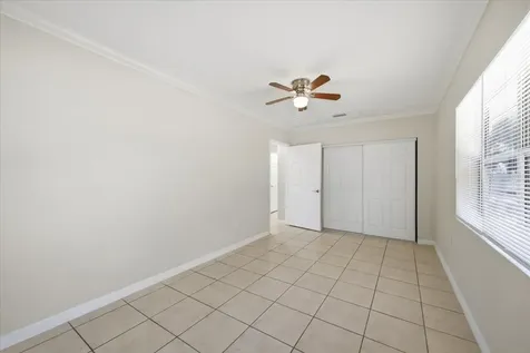 3308 3rd Avenue W Bradenton FL 34205