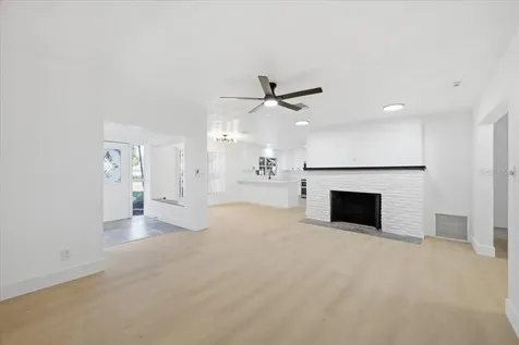 3308 3rd Avenue W Bradenton FL 34205