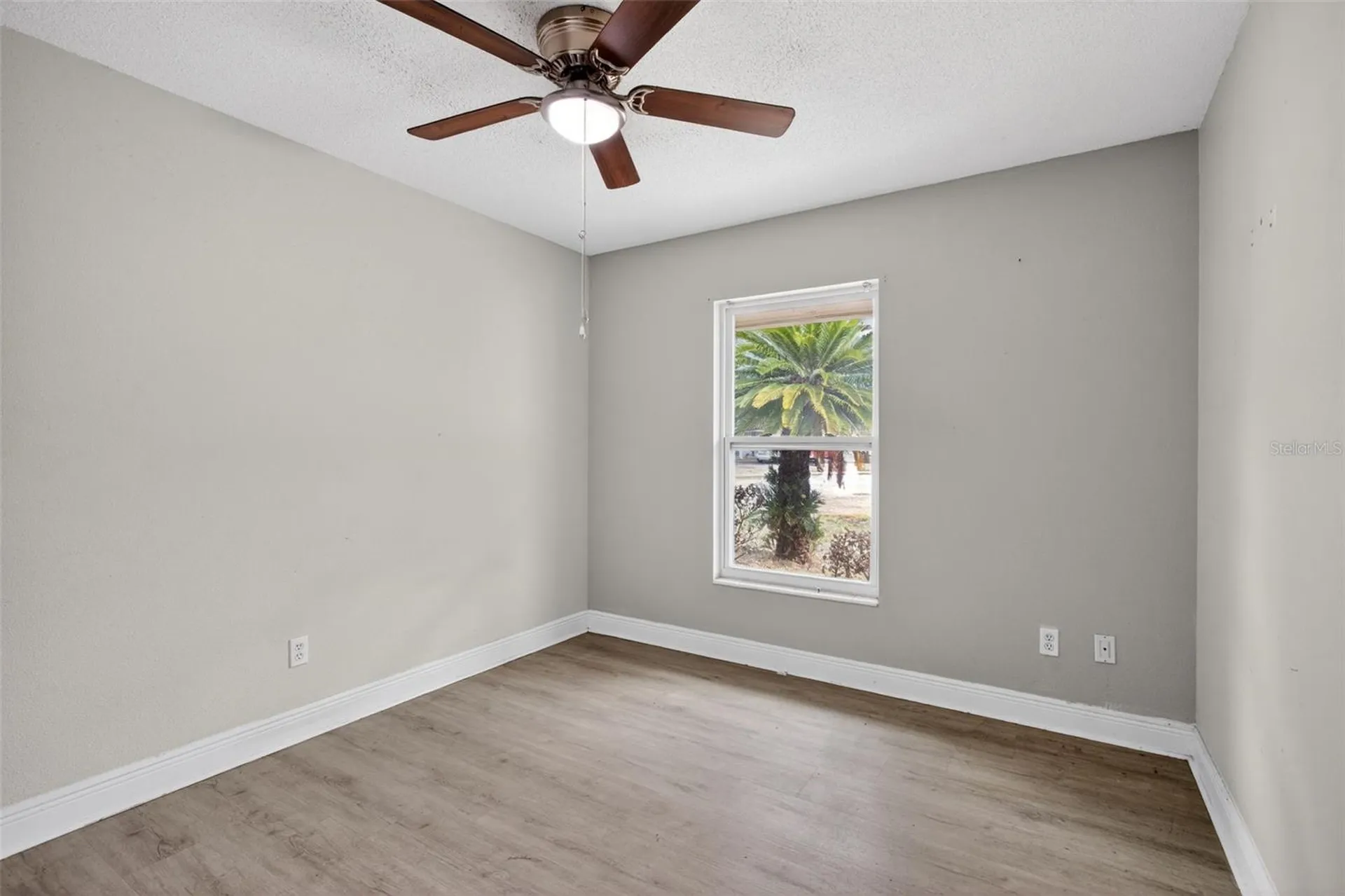 2738 Fireside Court Orlando FL 32839