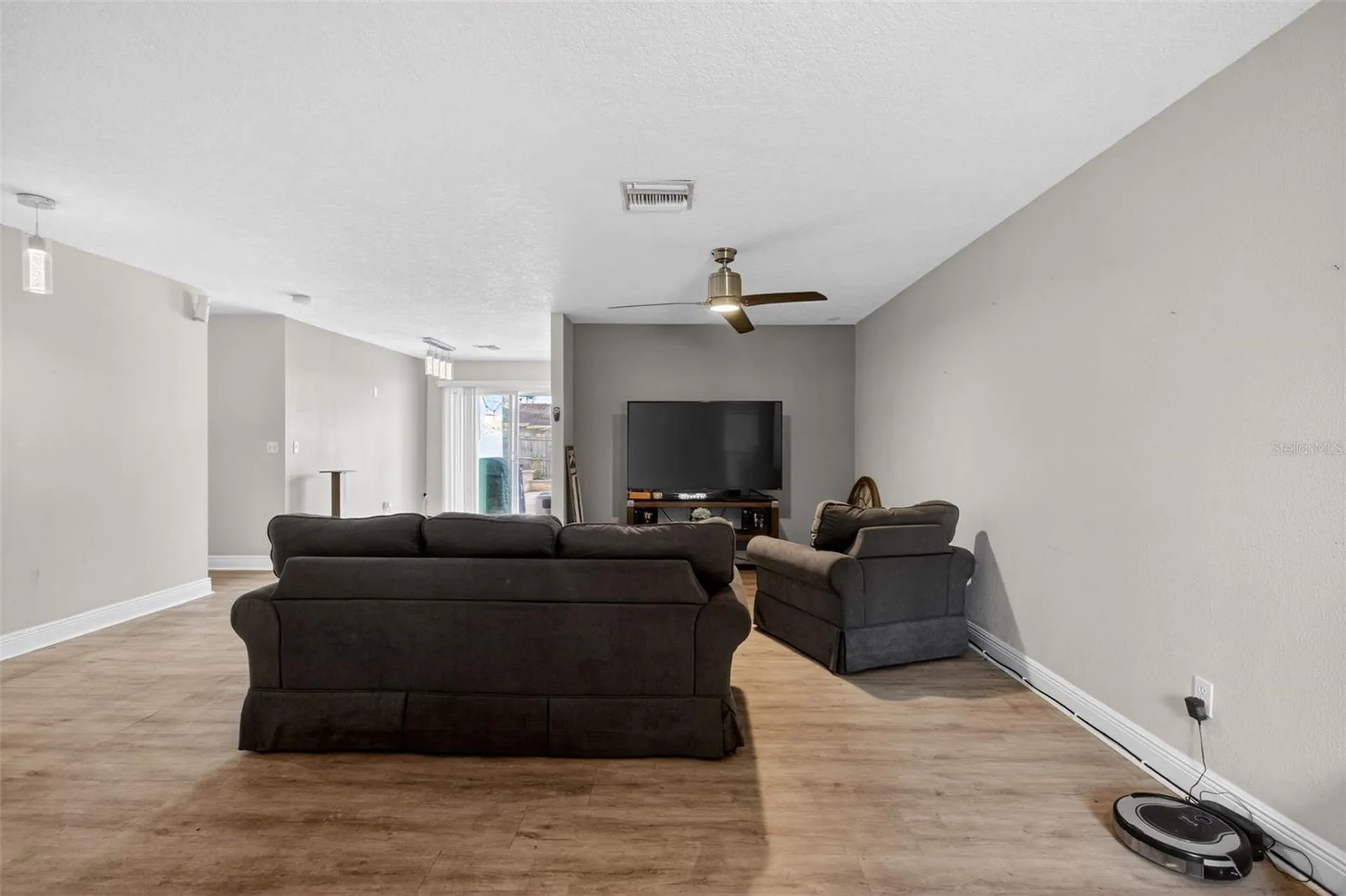 2738 Fireside Court Orlando FL 32839