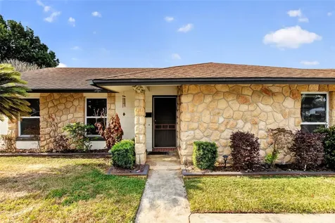 2738 Fireside Court Orlando FL 32839