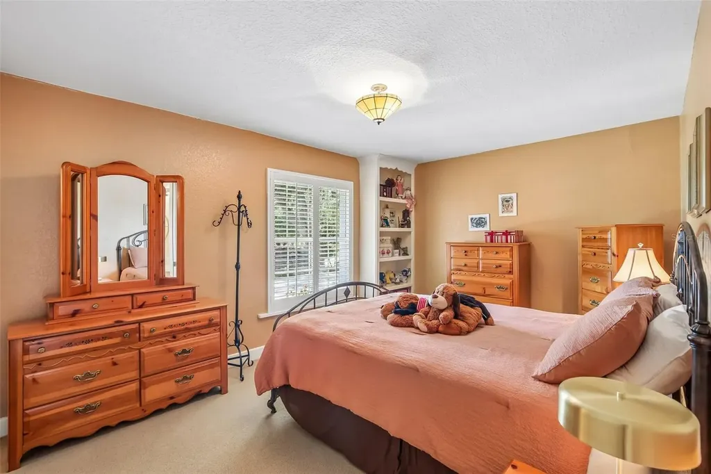 1706 Country Trails Drive Safety Harbor FL 34695