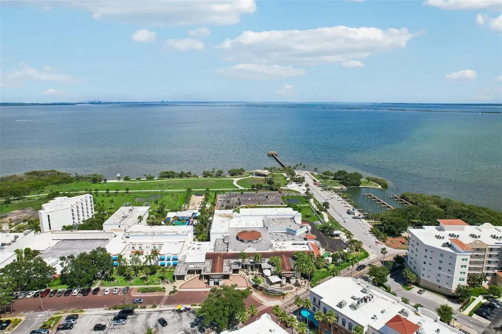 1706 Country Trails Drive Safety Harbor FL 34695