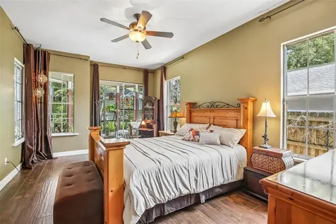 1706 Country Trails Drive Safety Harbor FL 34695