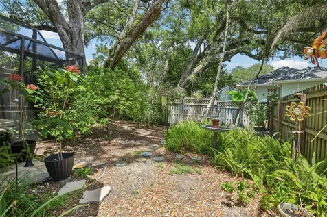 1706 Country Trails Drive Safety Harbor FL 34695