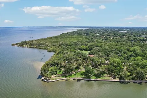 1706 Country Trails Drive Safety Harbor FL 34695