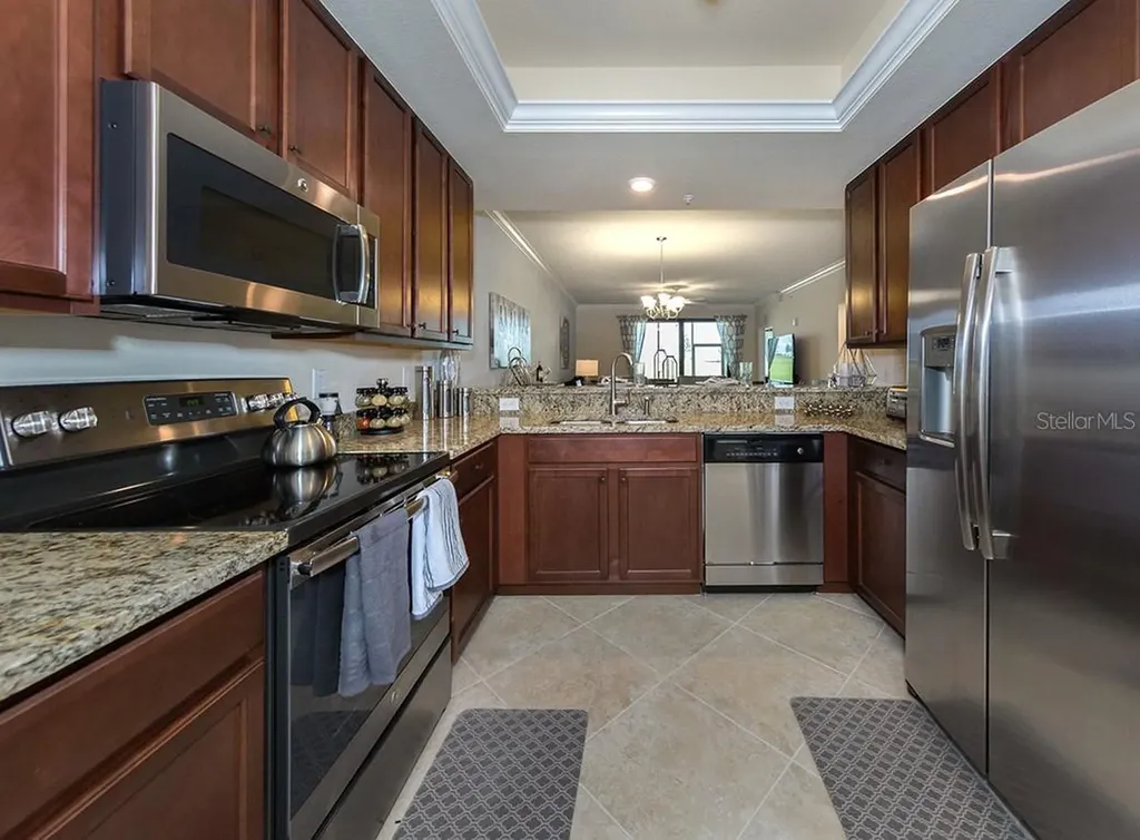 5528 Palmer Circle Lakewood Ranch FL 34211