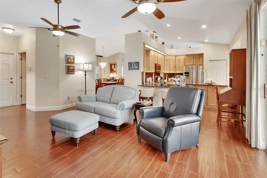 1546 E Silver Hammock Deland FL 32720