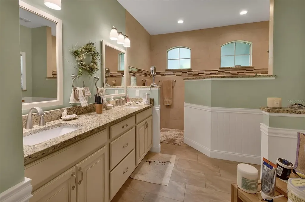 1546 E Silver Hammock Deland FL 32720