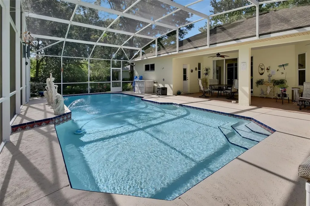 1546 E Silver Hammock Deland FL 32720
