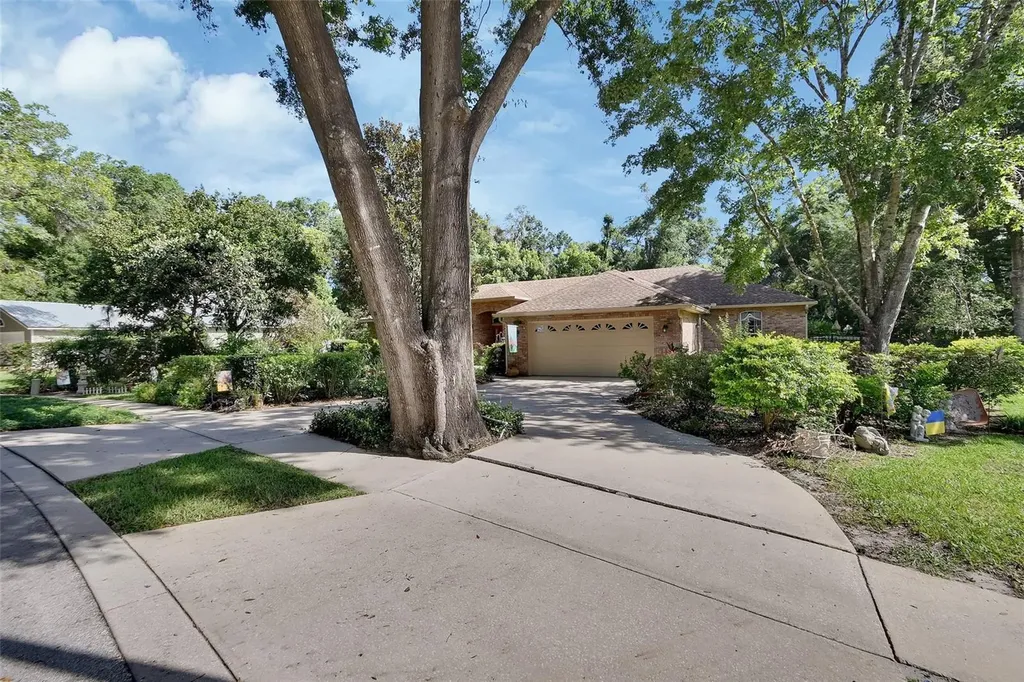1546 E Silver Hammock Deland FL 32720
