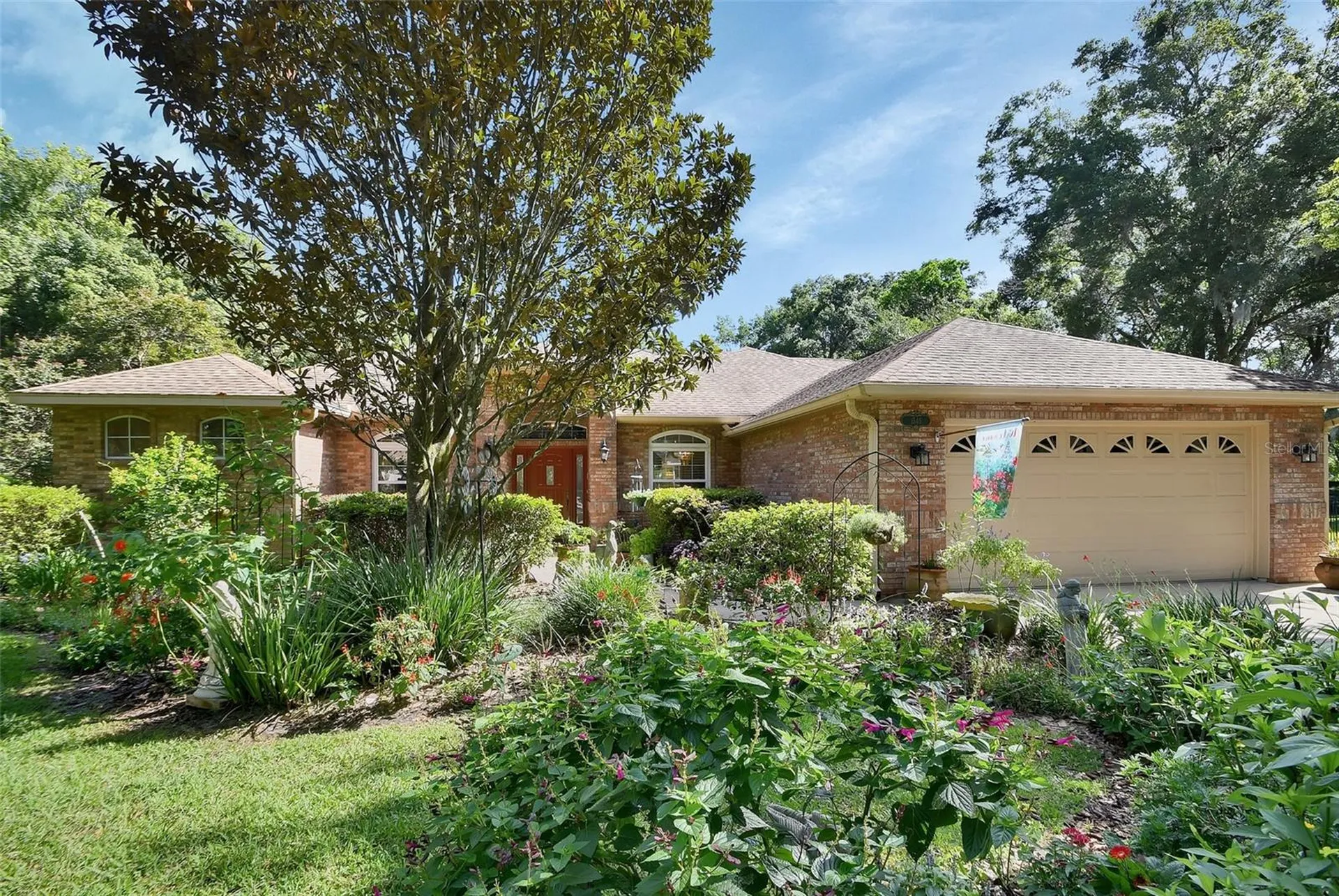 1546 E Silver Hammock Deland FL 32720