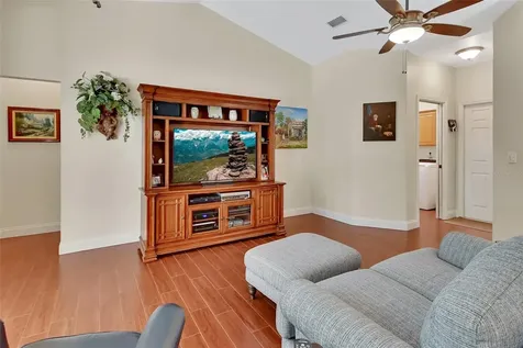 1546 E Silver Hammock Deland FL 32720