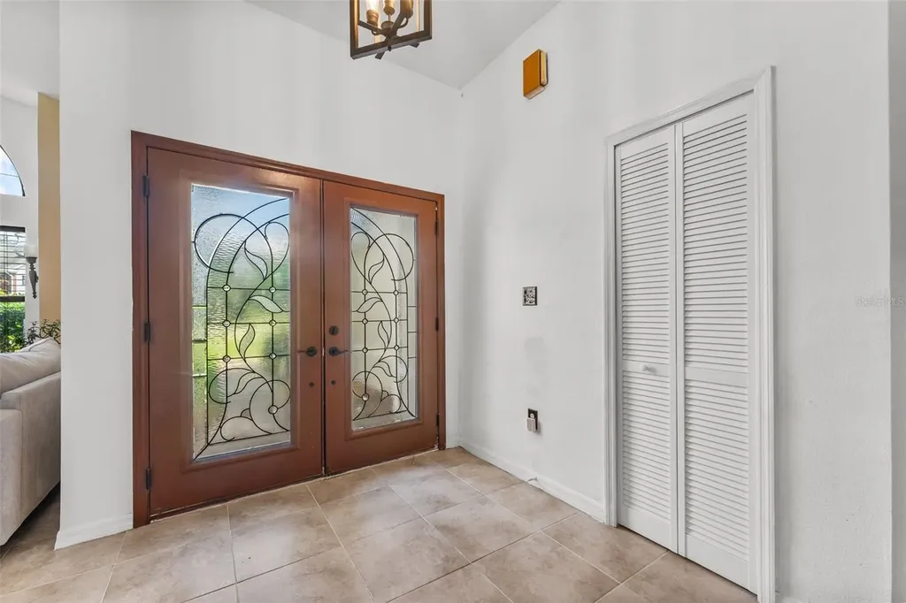 5560 Bob White Trail Mims FL 32754
