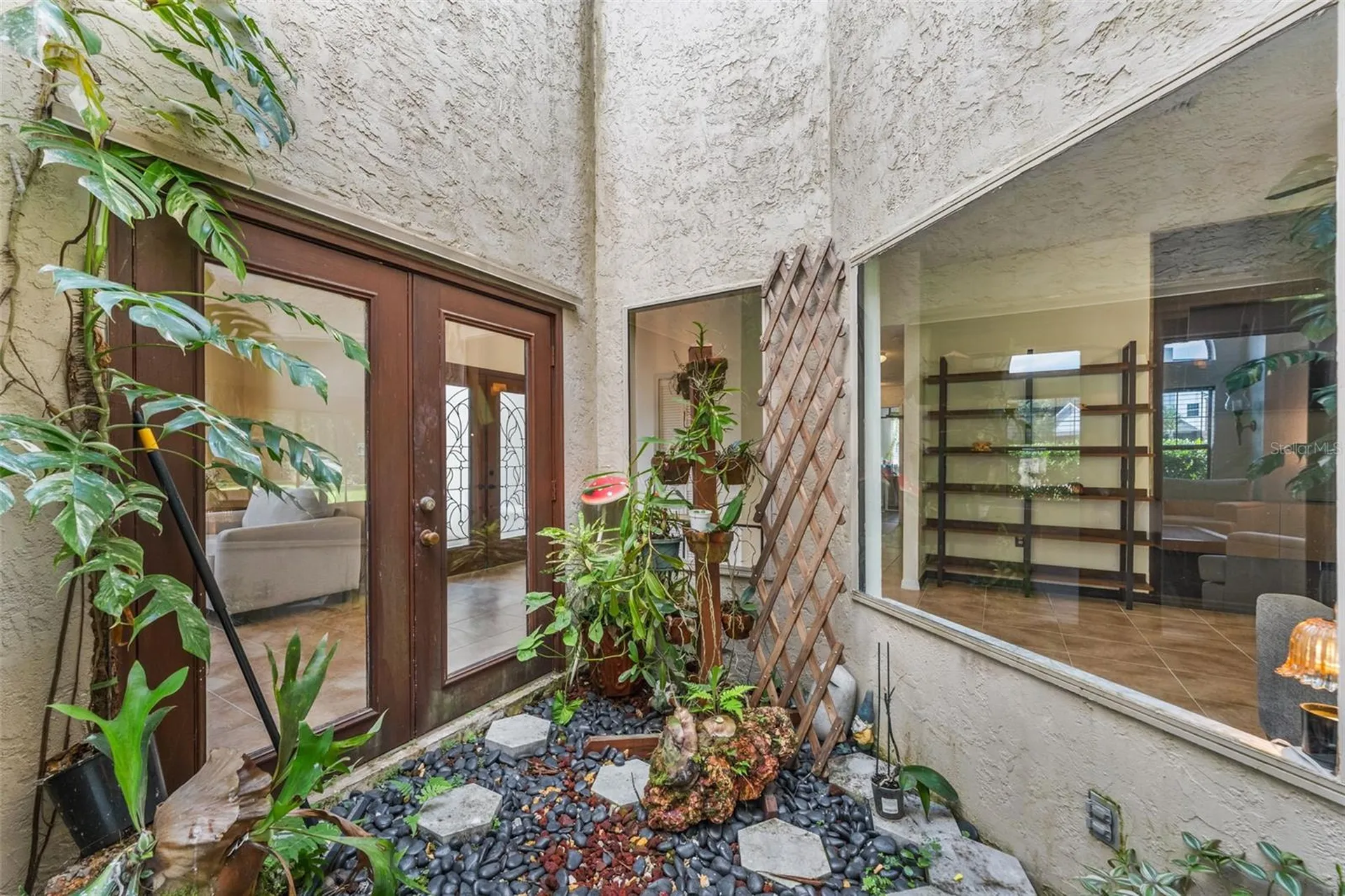 5560 Bob White Trail Mims FL 32754