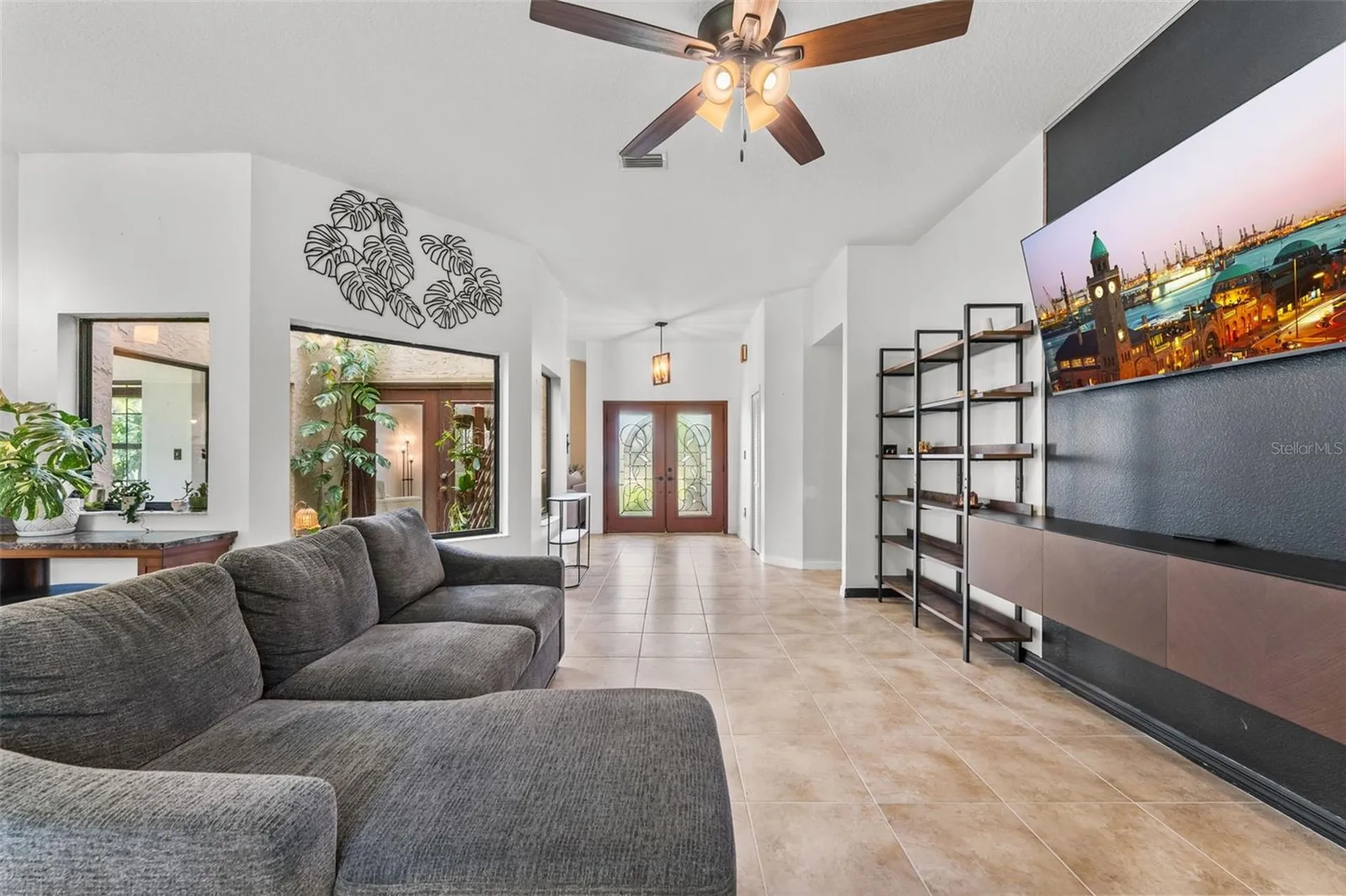 5560 Bob White Trail Mims FL 32754