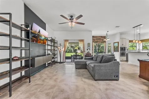 5560 Bob White Trail Mims FL 32754