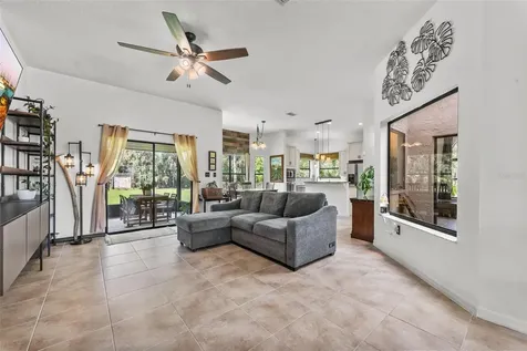5560 Bob White Trail Mims FL 32754