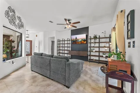 5560 Bob White Trail Mims FL 32754