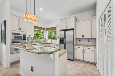 5560 Bob White Trail Mims FL 32754