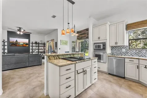 5560 Bob White Trail Mims FL 32754