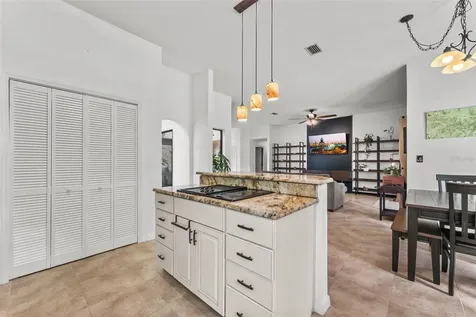 5560 Bob White Trail Mims FL 32754