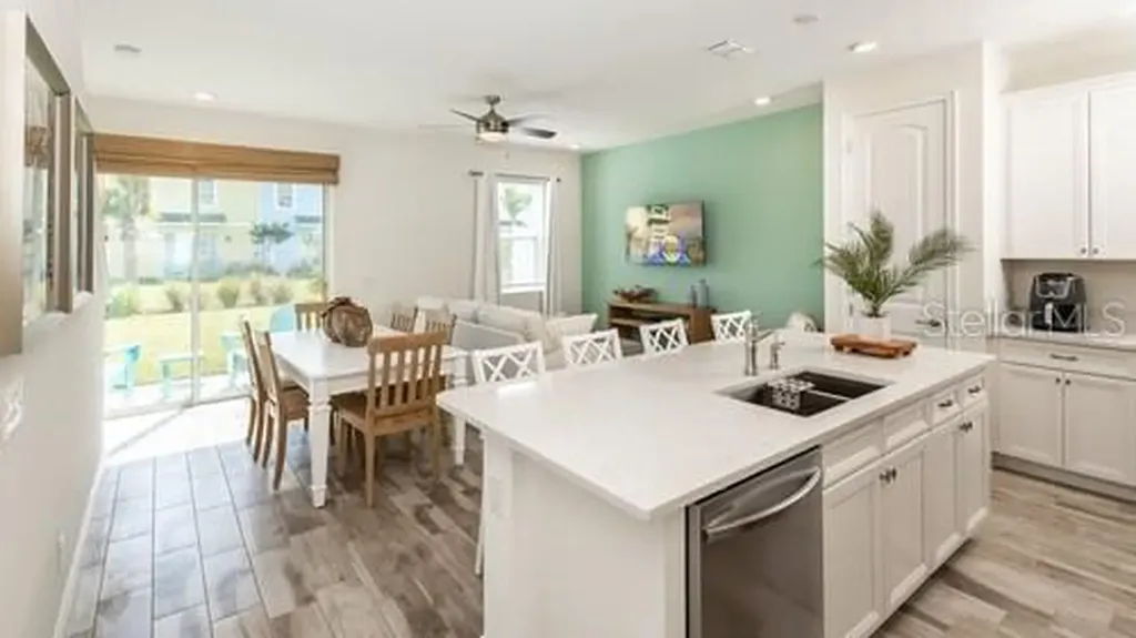 8123 Coconut Place Kissimmee FL 34747