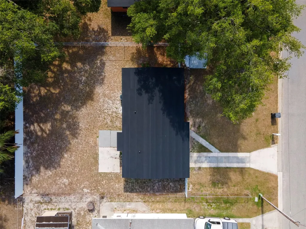 8325 Endive Avenue Tampa FL 33619