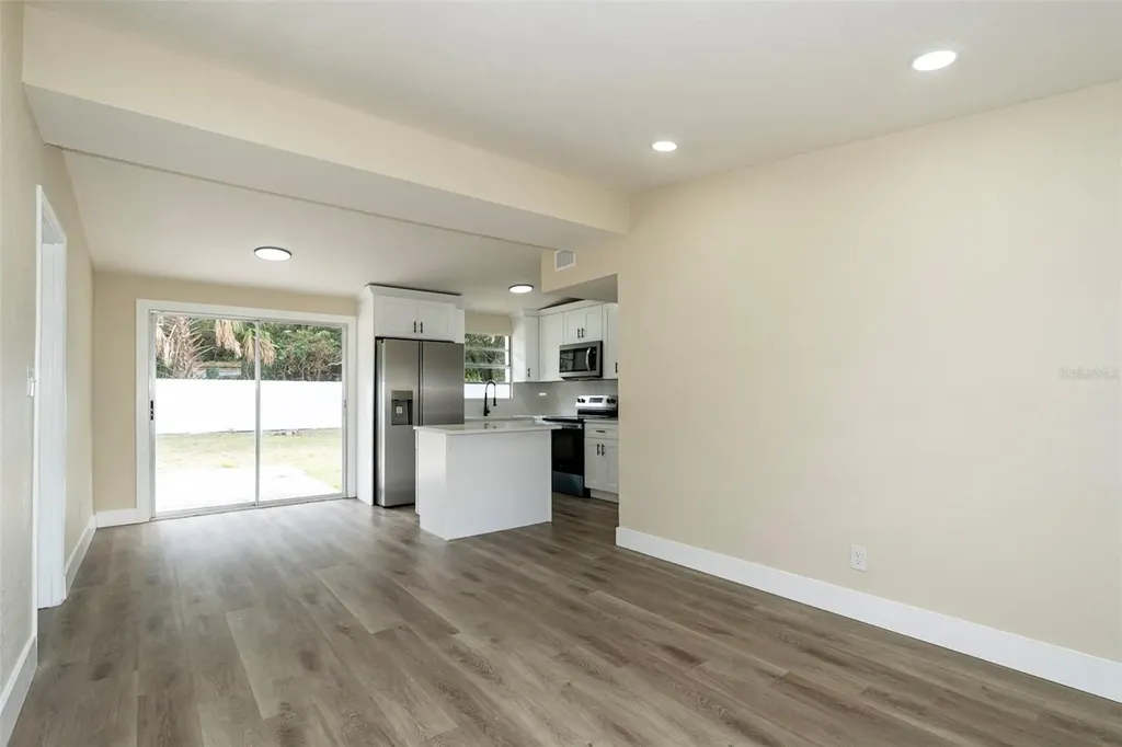 8325 Endive Avenue Tampa FL 33619