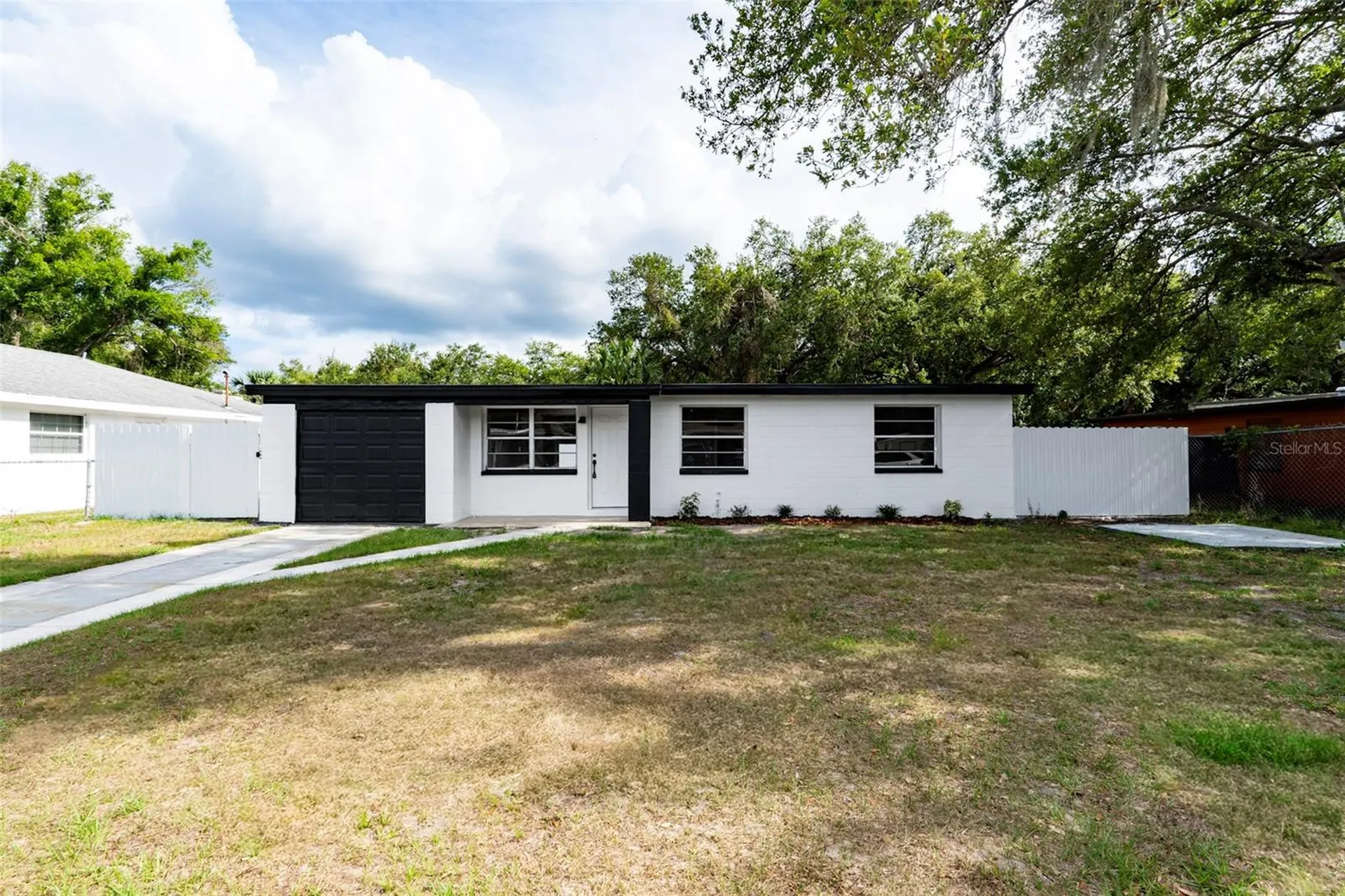 8325 Endive Avenue Tampa FL 33619