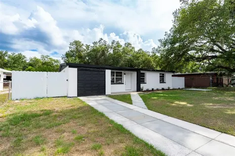 8325 Endive Avenue Tampa FL 33619