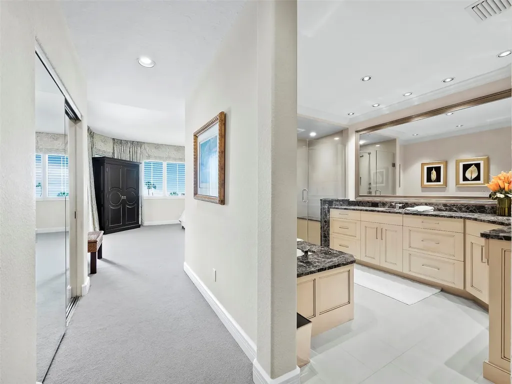 2185 Gulf Of Mexico Drive Longboat Key FL 34228