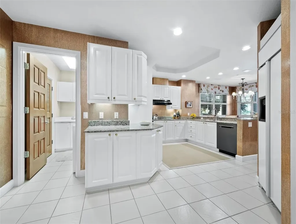 2185 Gulf Of Mexico Drive Longboat Key FL 34228