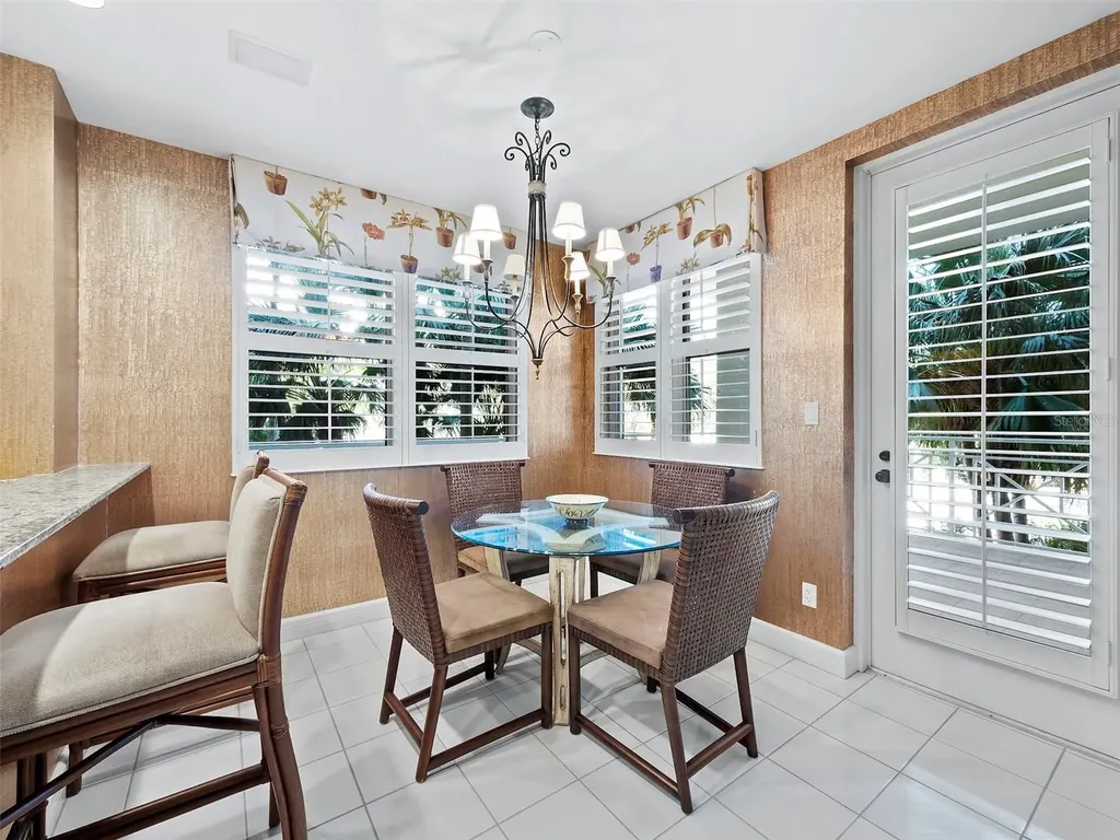 2185 Gulf Of Mexico Drive Longboat Key FL 34228
