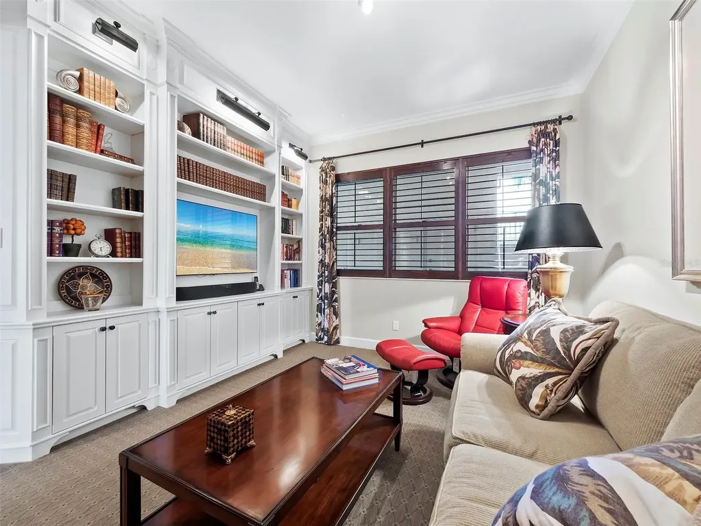 2185 Gulf Of Mexico Drive Longboat Key FL 34228