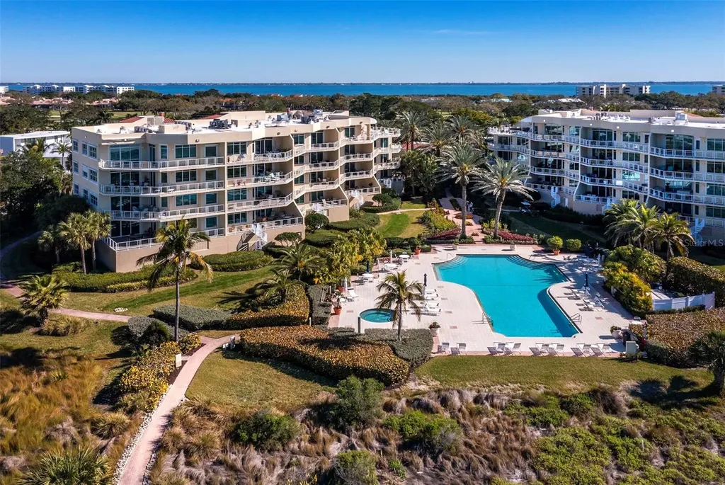 2185 Gulf Of Mexico Drive Longboat Key FL 34228