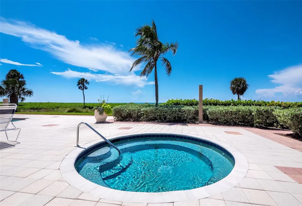 2185 Gulf Of Mexico Drive Longboat Key FL 34228