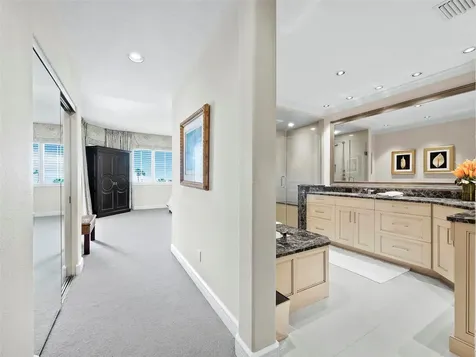 2185 Gulf Of Mexico Drive Longboat Key FL 34228