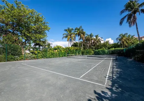 2185 Gulf Of Mexico Drive Longboat Key FL 34228