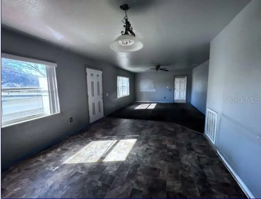 321 Ariana Avenue Auburndale FL 33823