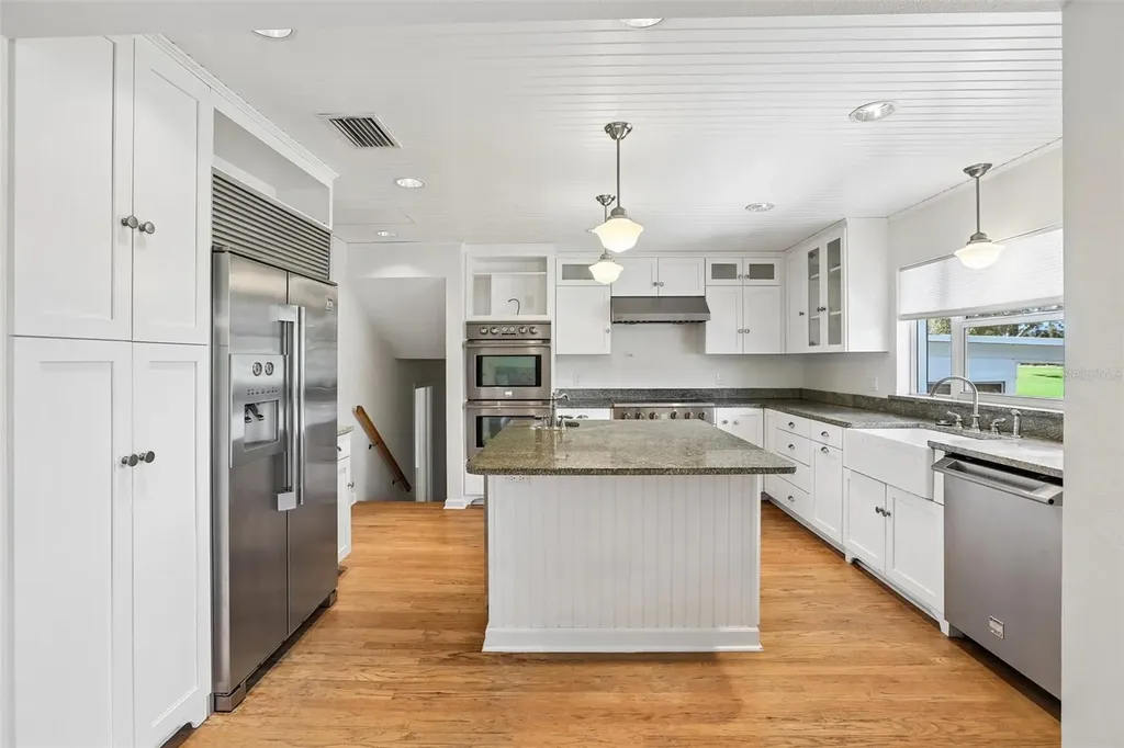 6827 Tequesta Drive Seminole FL 33777