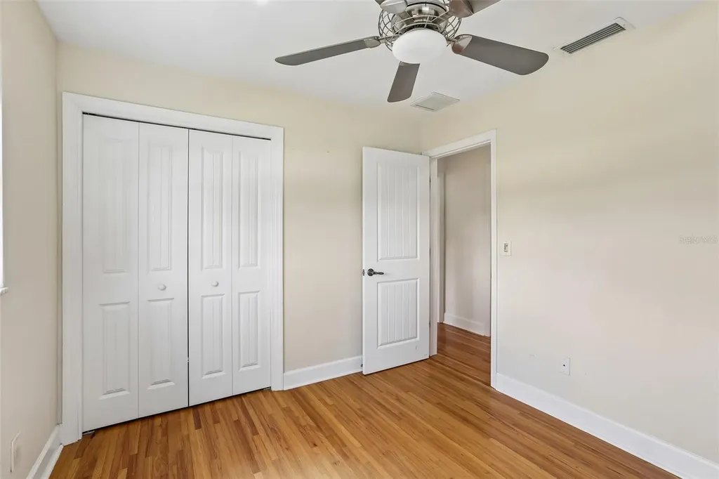 6827 Tequesta Drive Seminole FL 33777