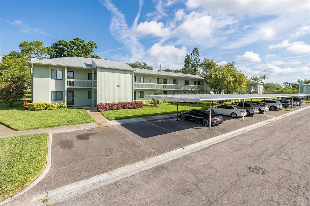 130 Nancy Drive Oldsmar FL 34677