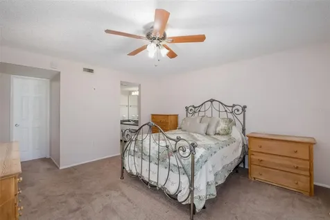 130 Nancy Drive Oldsmar FL 34677