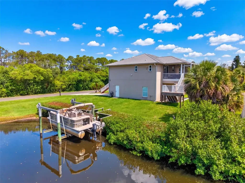 9050 Caloosa Drive Venice FL 34293