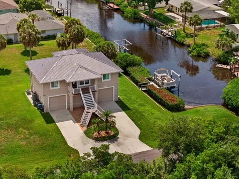 9050 Caloosa Drive Venice FL 34293