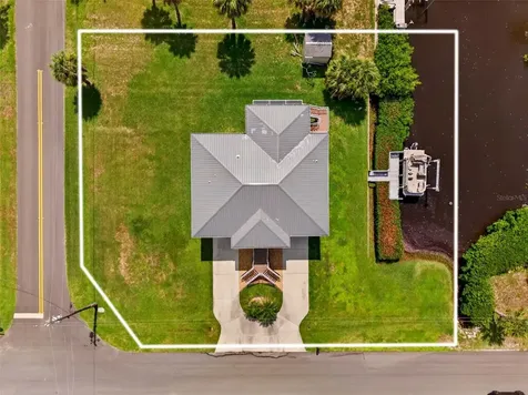 9050 Caloosa Drive Venice FL 34293