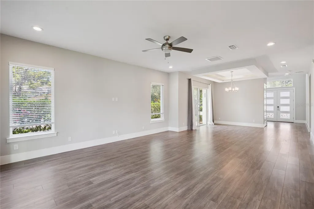 200 E Grant Street Orlando FL 32806