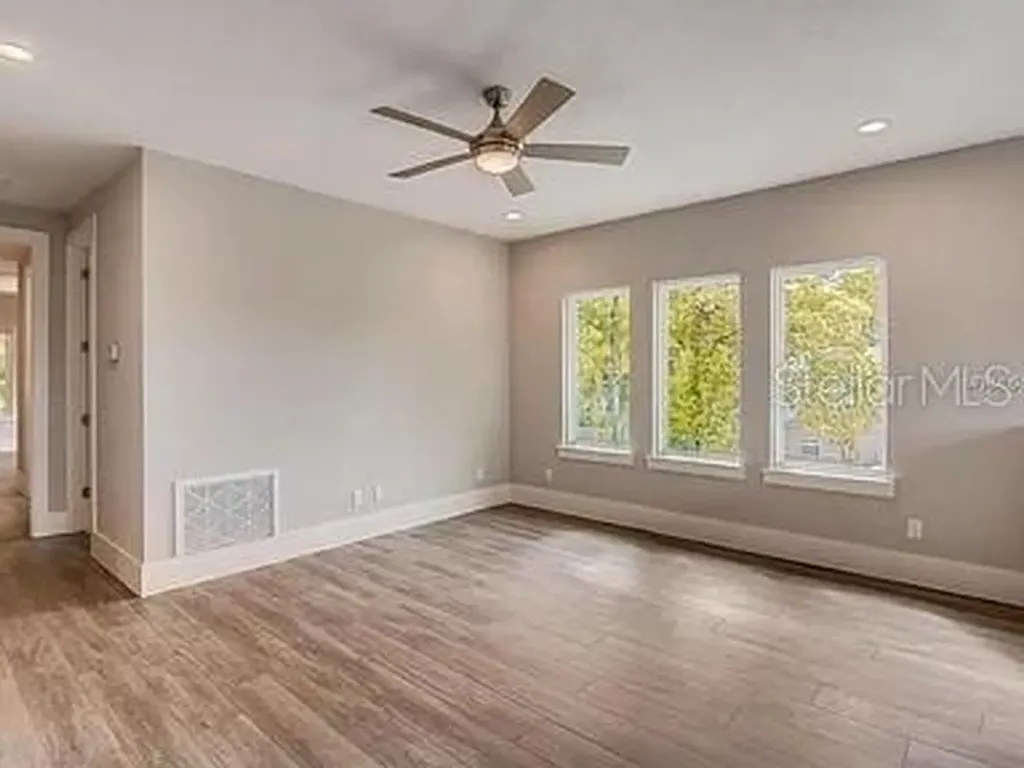 200 E Grant Street Orlando FL 32806